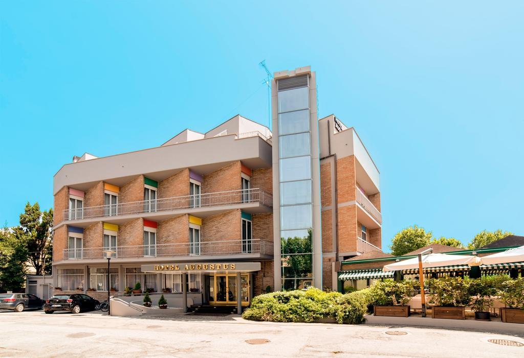 Hotel Augustus Fano Ngoại thất bức ảnh